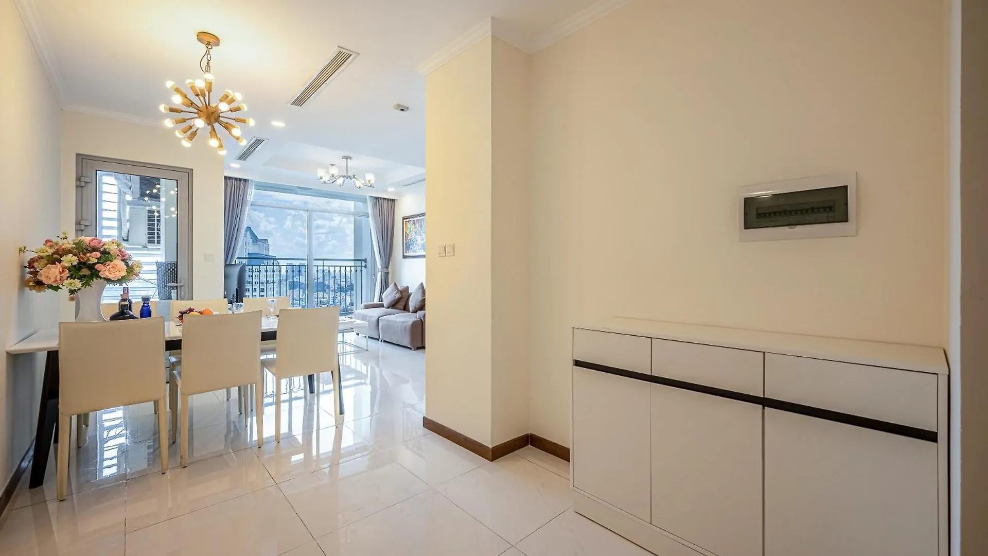 Vinhomes Condotel Luxury Art In Ho Chi Minh City