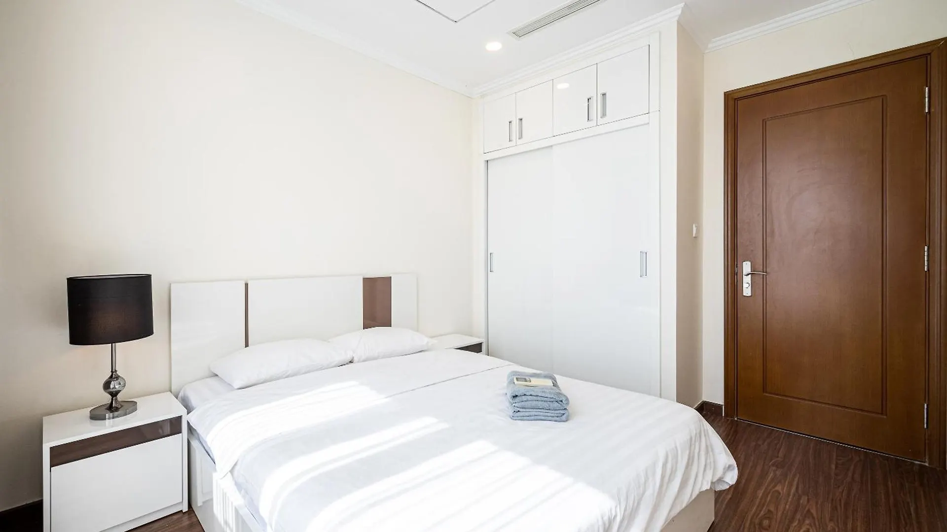 Vinhomes Condotel Luxury Art In Ho Chi Minh City