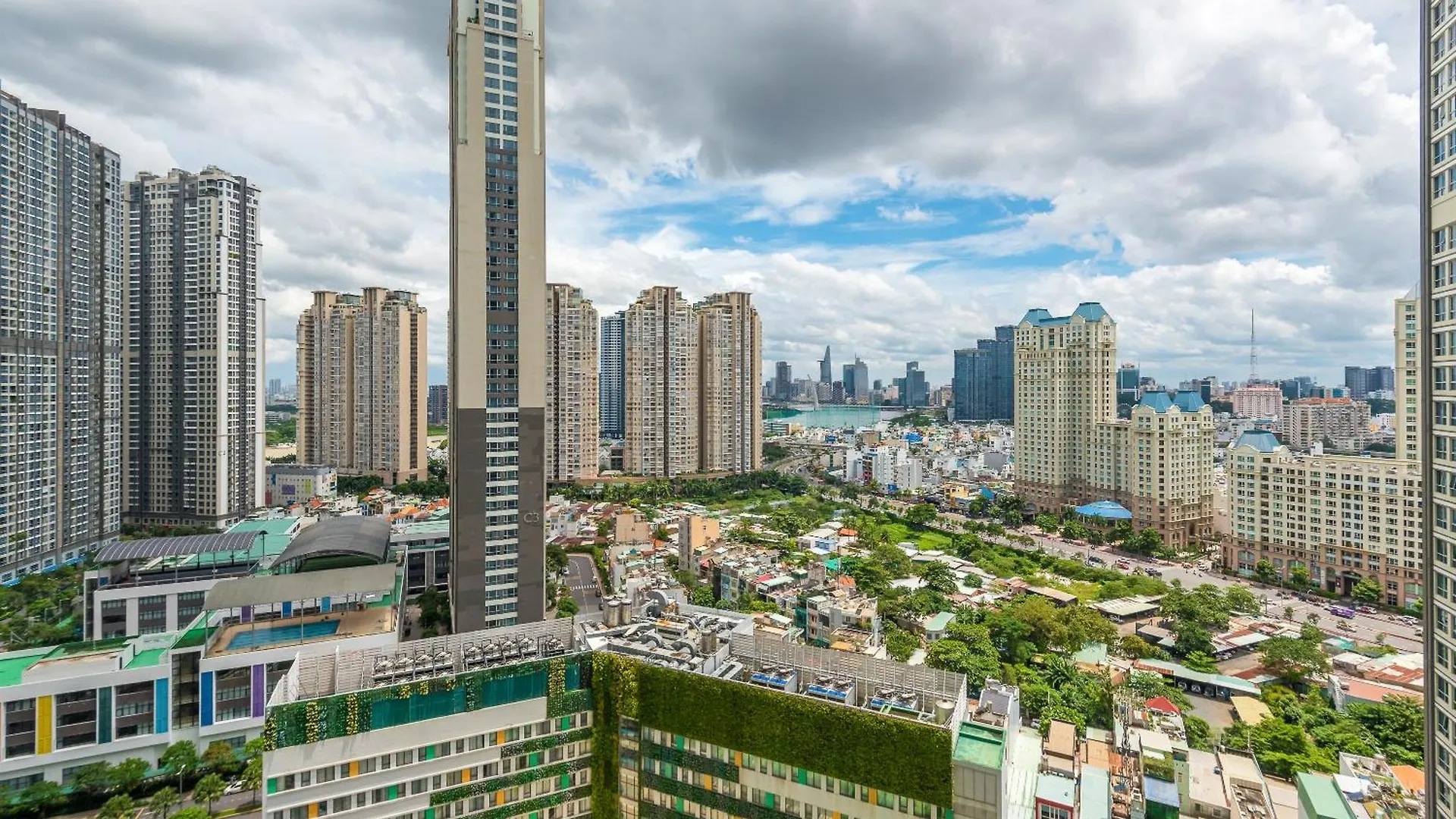 Vinhomes Condotel Luxury Art In Ho Chi Minh City