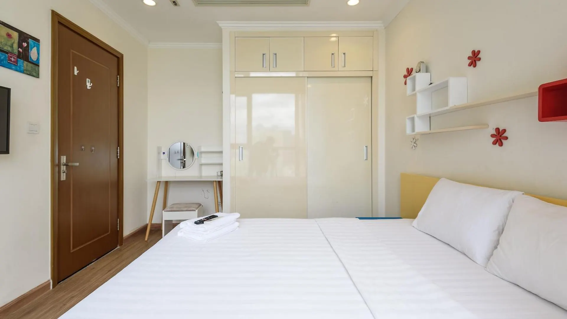 Vinhomes Condotel Luxury Art In Ho Chi Minh City