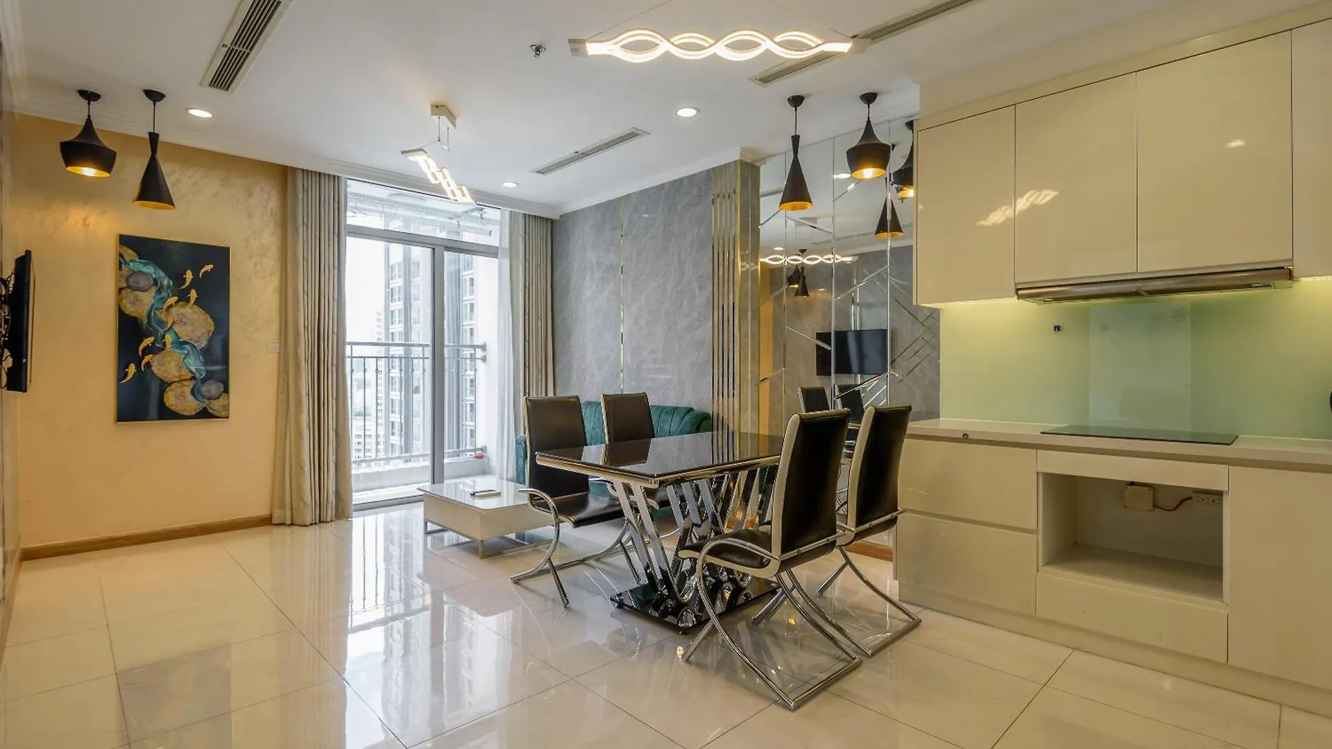 Aparthotel Vinhomes Condotel Luxury Art In Ho Chi Minh City