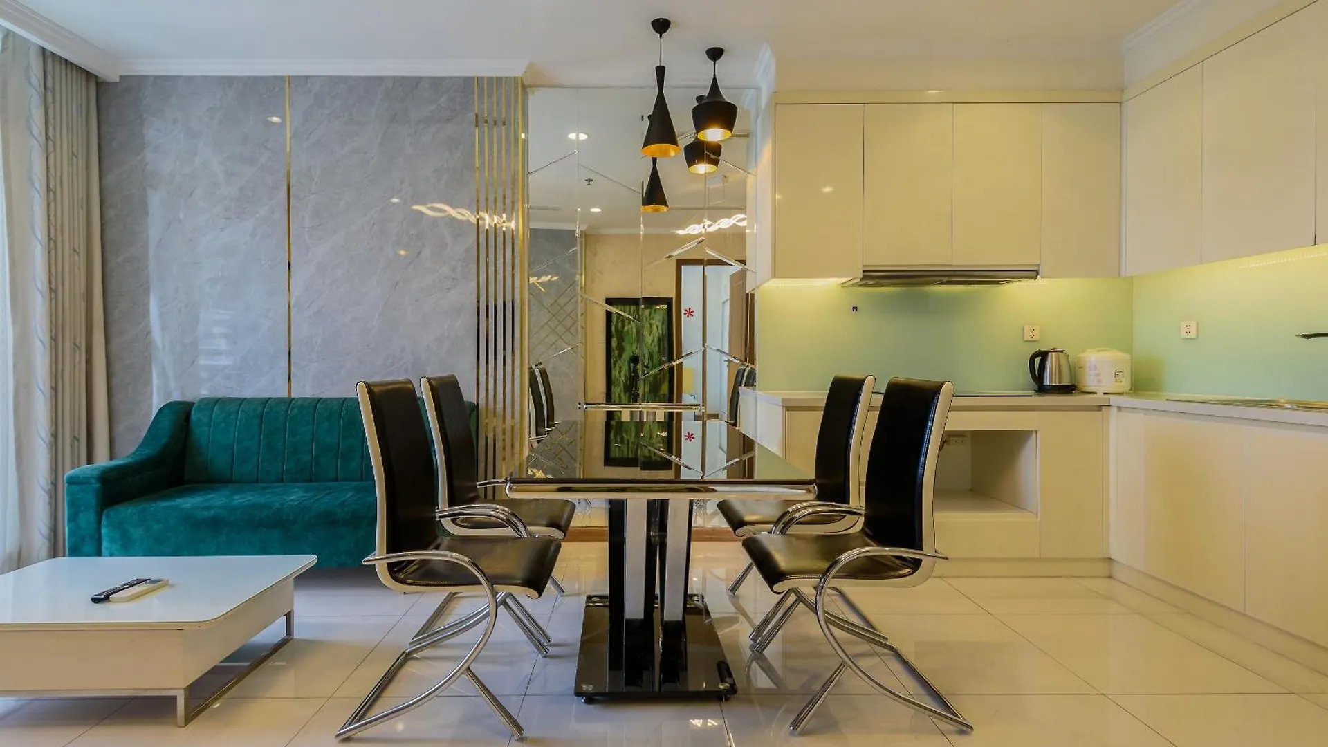 Aparthotel Vinhomes Condotel Luxury Art In Ho Chi Minh City