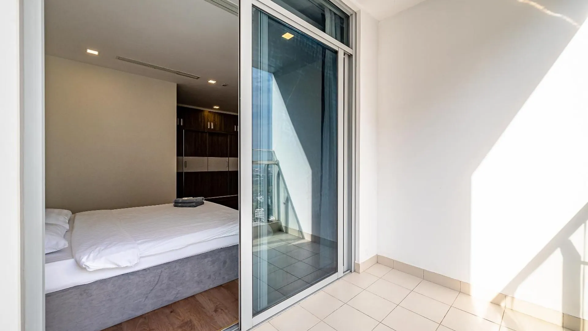 Aparthotel Vinhomes Condotel Luxury Art In Ho Chi Minh City