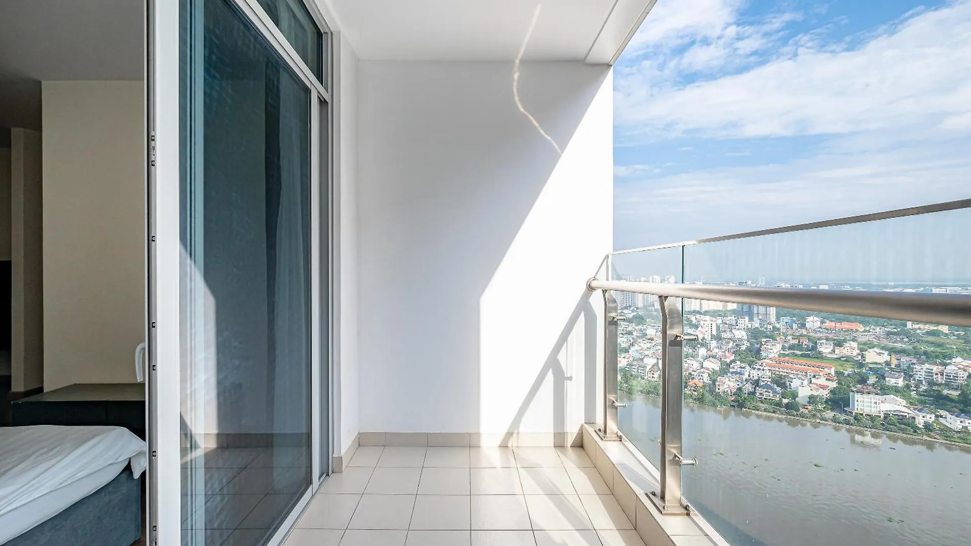 Aparthotel Vinhomes Condotel Luxury Art In Ho Chi Minh City