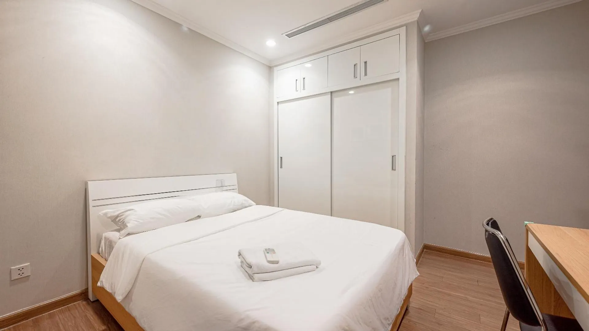 Aparthotel Vinhomes Condotel Luxury Art In Ho Chi Minh City