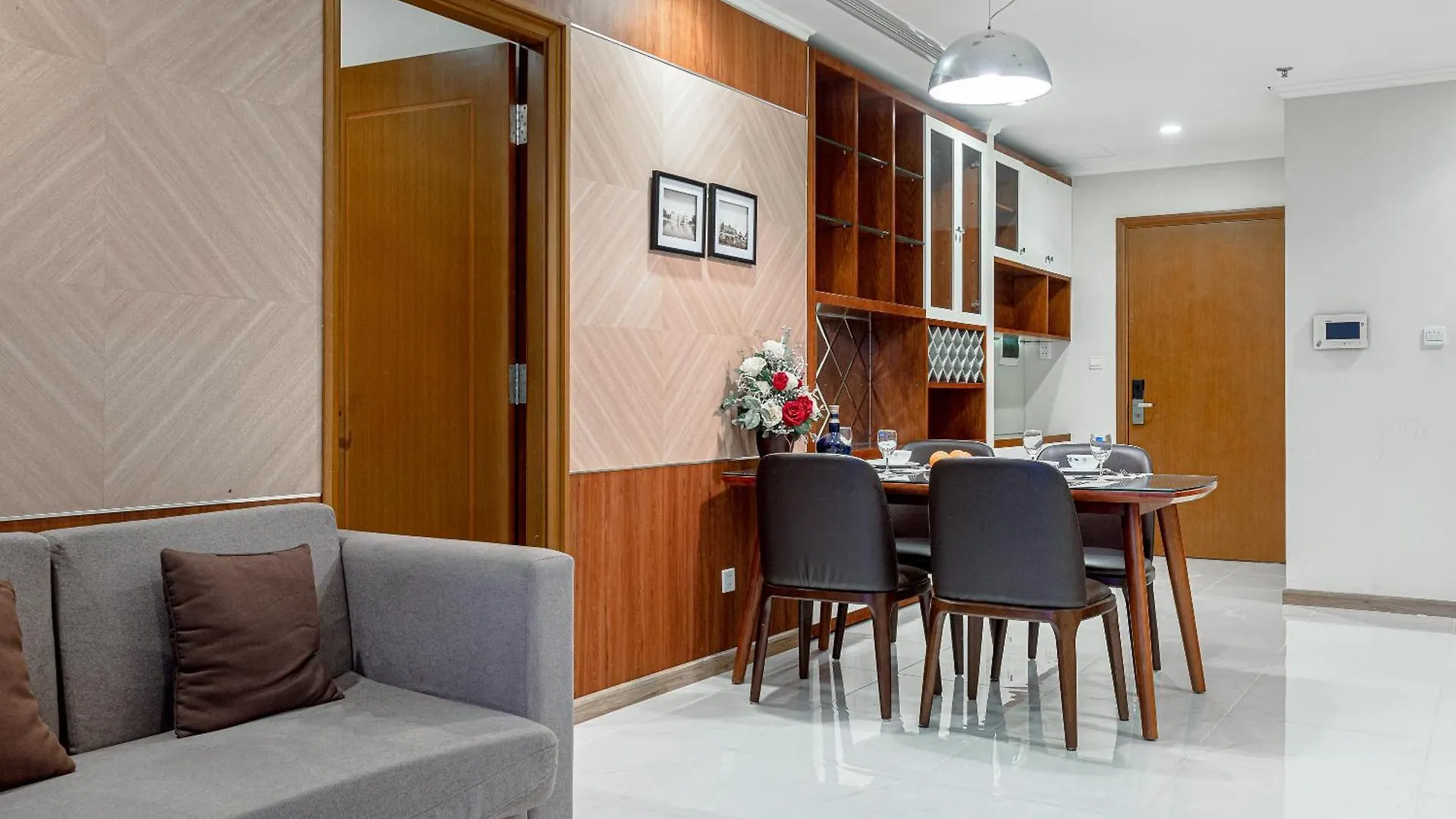 Vinhomes Condotel Luxury Art In Ho Chi Minh City 4*,  Vietnam