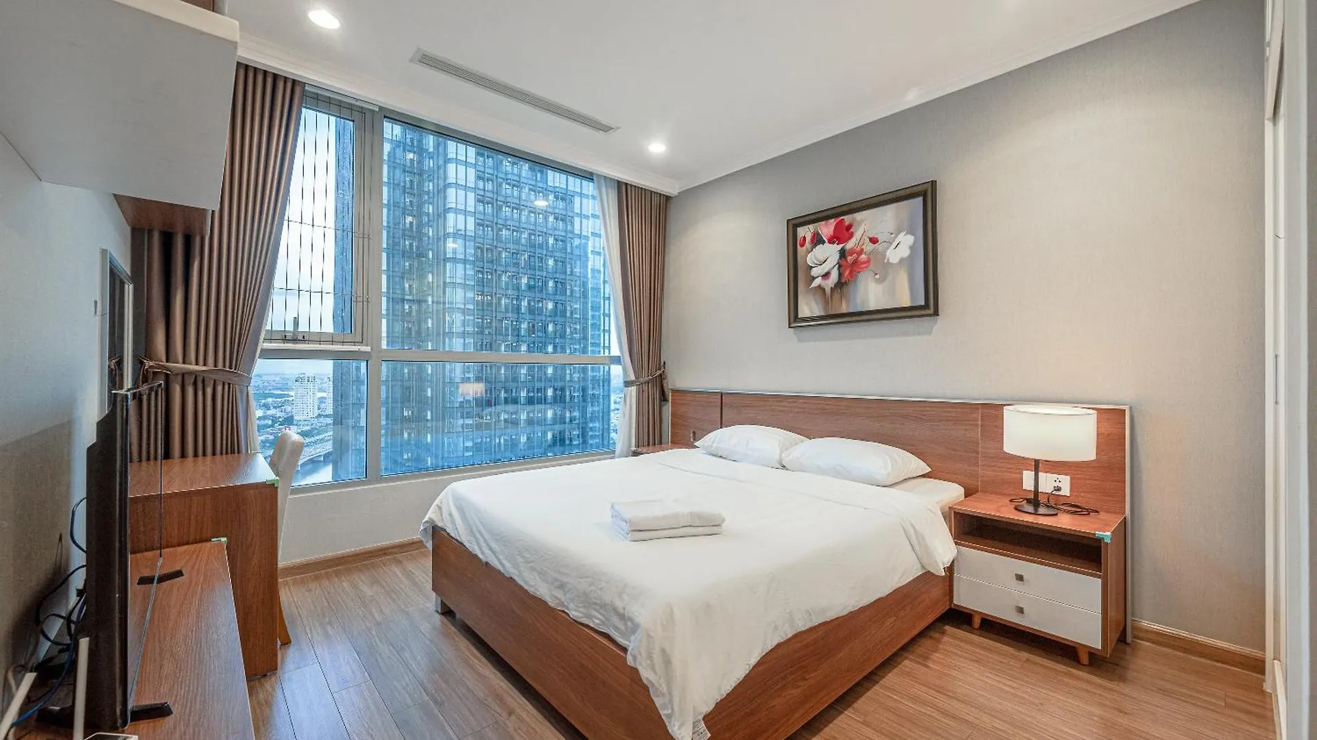 Vinhomes Condotel Luxury Art In Ho Chi Minh City