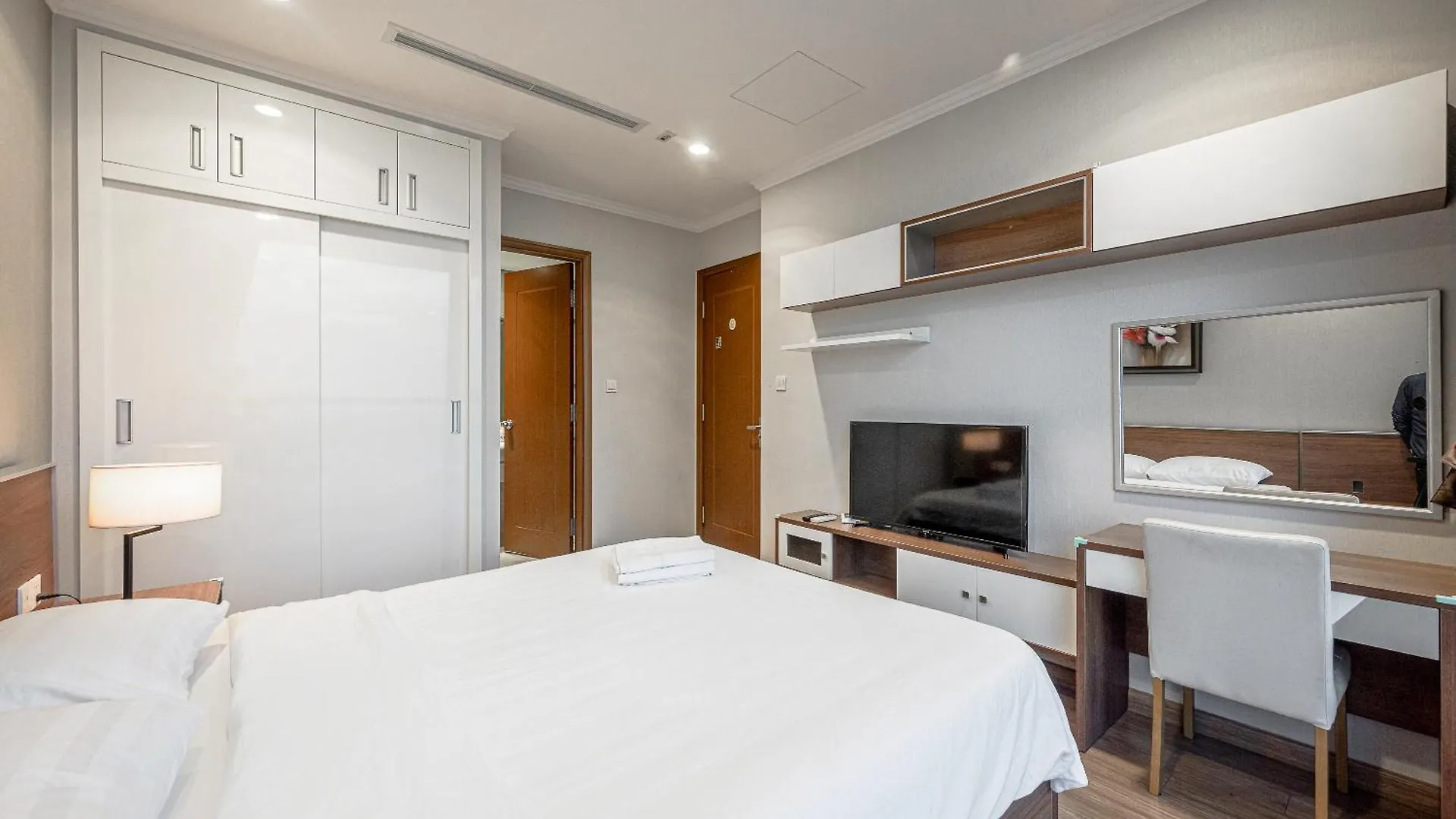 **** Aparthotel Vinhomes Condotel Luxury Art In Ho Chi Minh City Vietnam