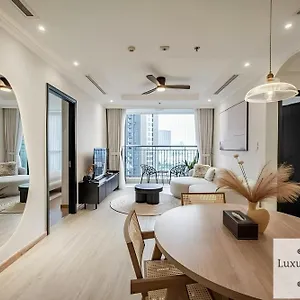 Landmark De Fusion - Vinhomes Central Park **** Ho Chi Minh City