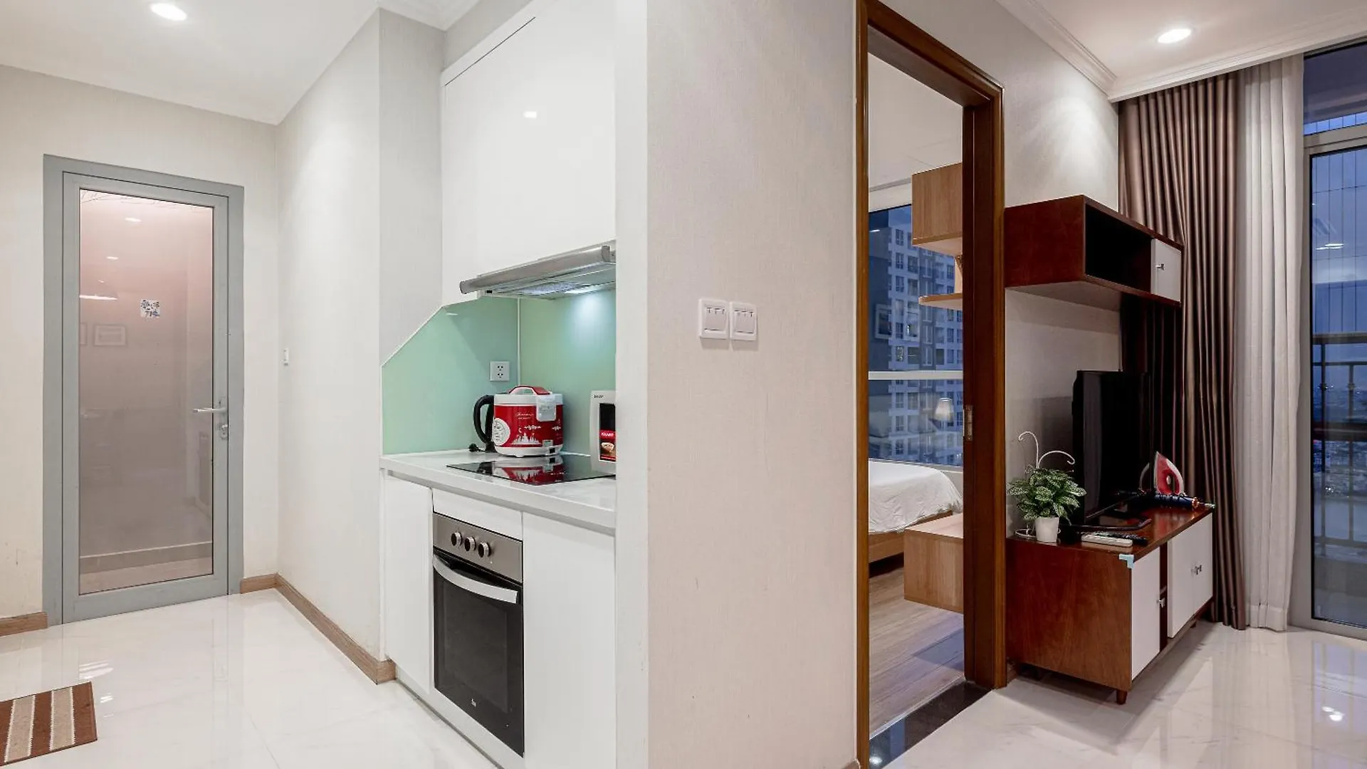 Aparthotel Vinhomes Condotel Luxury Art In Ho Chi Minh City